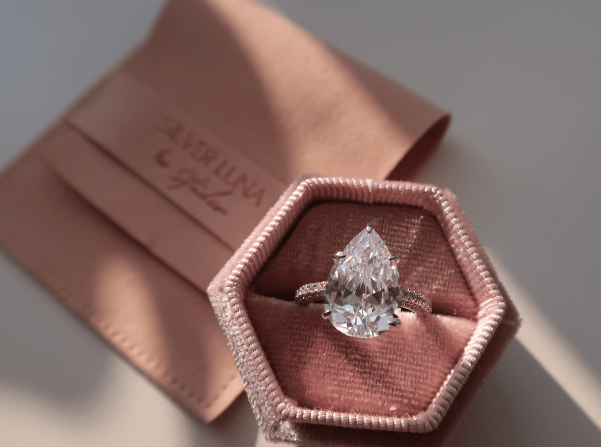 【STONEHENgE】Silver Pearl Heart Cubic Necklace H0152 pear SHAPE SILVER RING 梨形锆石银戒| Silver Luna Studio